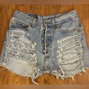 Vintage 90s High Waisted Distressed 501 Levi’s Denim Shorts Sz 32 Summer Beach